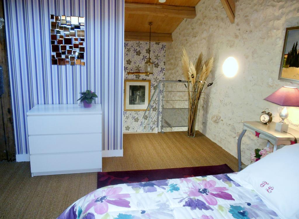 Le Colombier Bed & Breakfast Villeneuve-sur-Lot Exterior photo